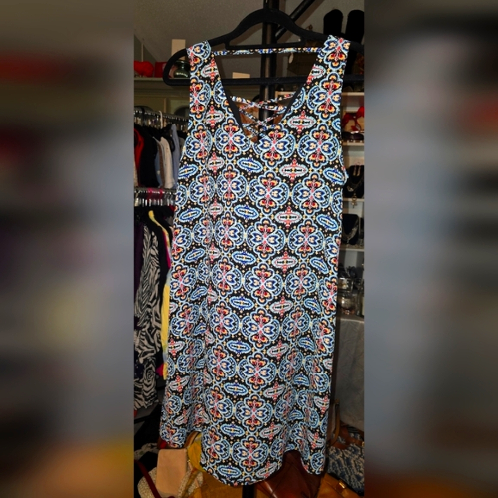 Pink Rose Backless Dress - Multicolor Pattern - Picture 8 of 10